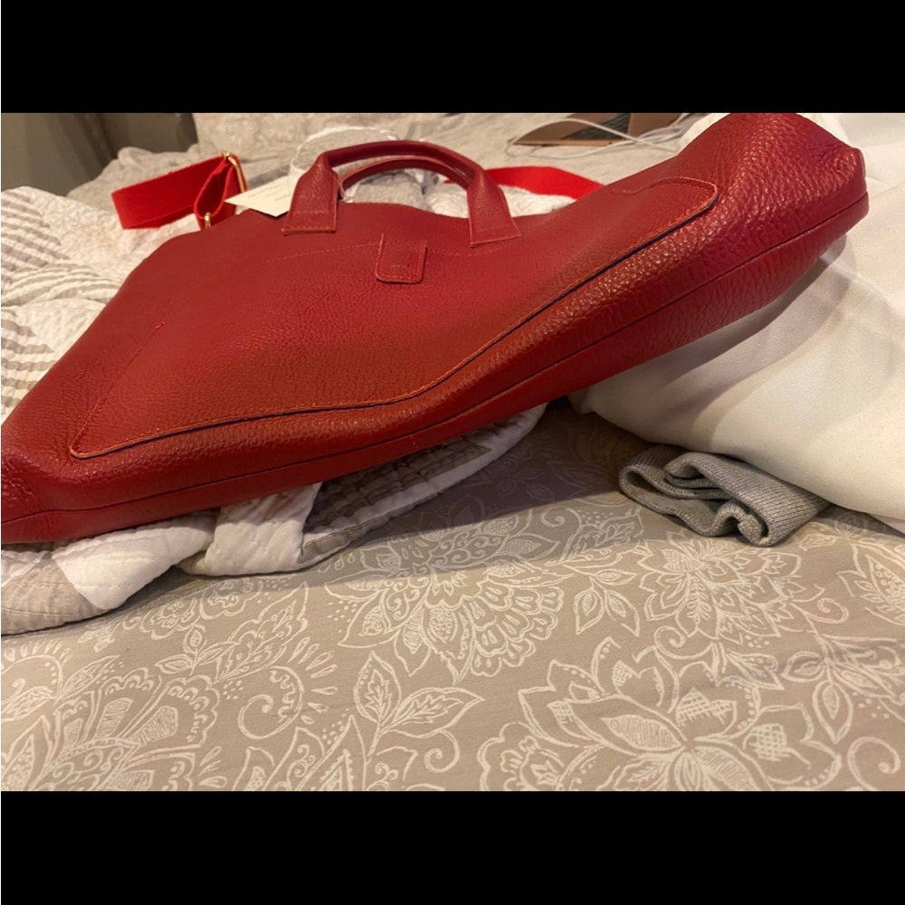 Terrida Red Handbag - Picture 7 of 11